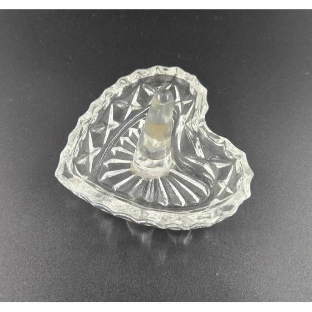 Lead Crystal Heart Shaped Ring Holder Unknown Clear Diamond Pattern 2 1/2
